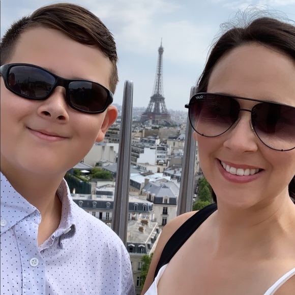 Meet your Posher, Lacee - Picture 4 of 7